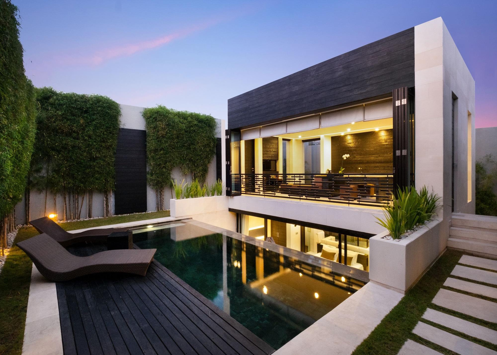 Equilibria Seminyak Villa Exteriör bild