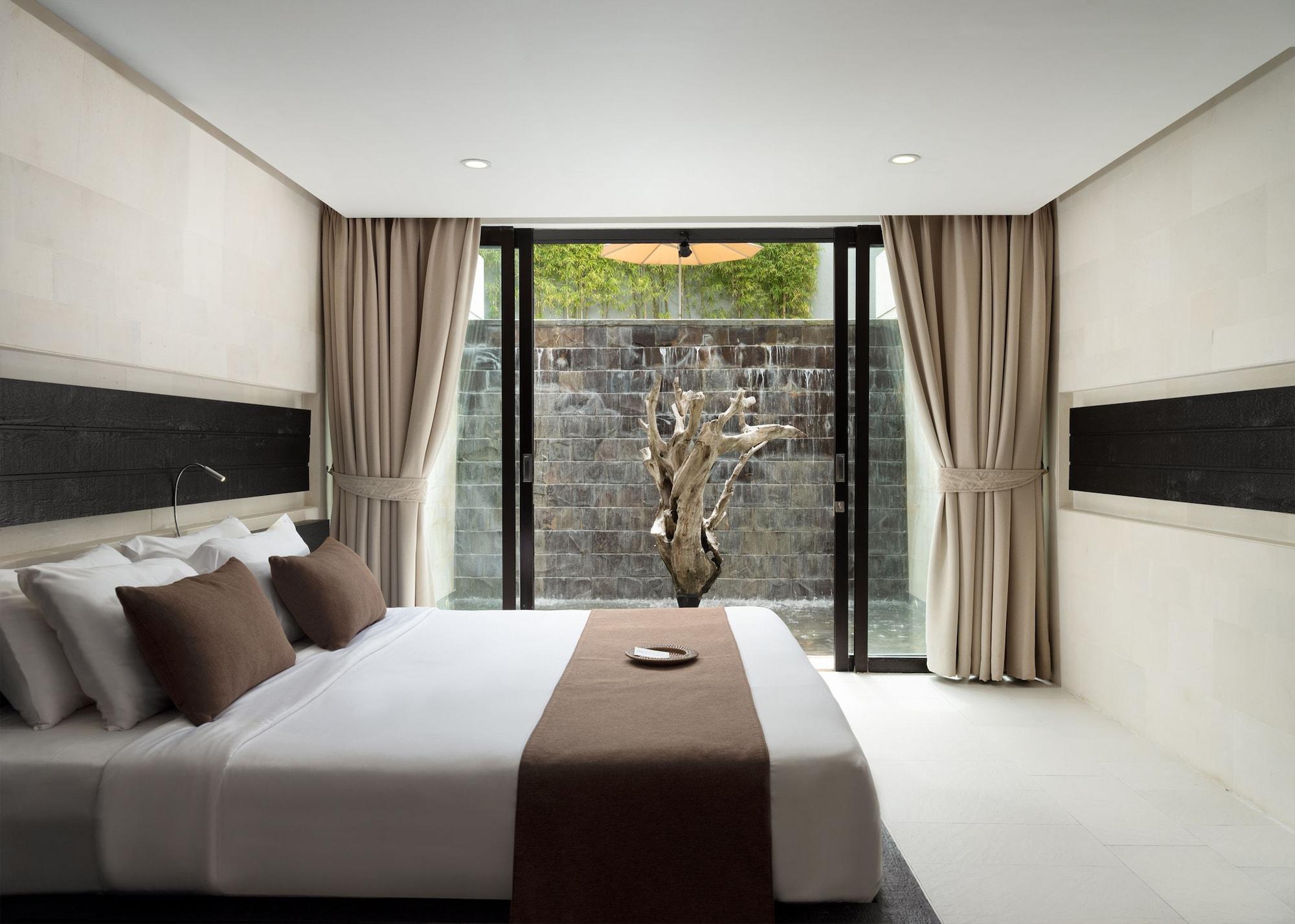 Equilibria Seminyak Villa Exteriör bild