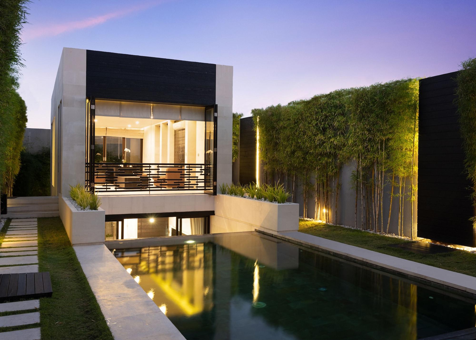 Equilibria Seminyak Villa Exteriör bild