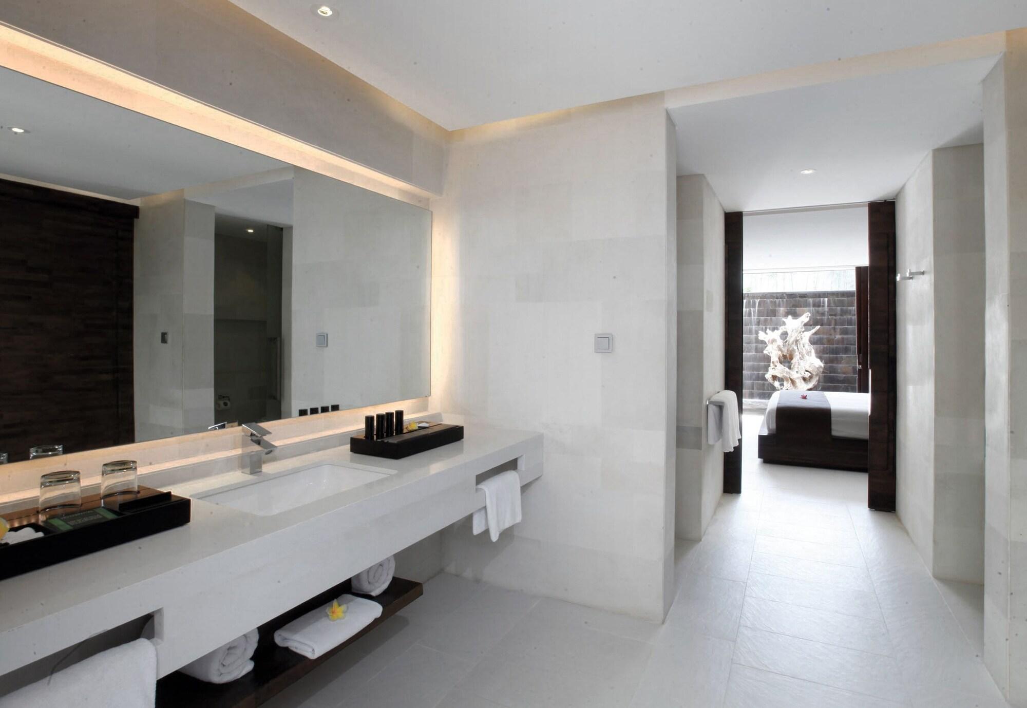 Equilibria Seminyak Villa Exteriör bild